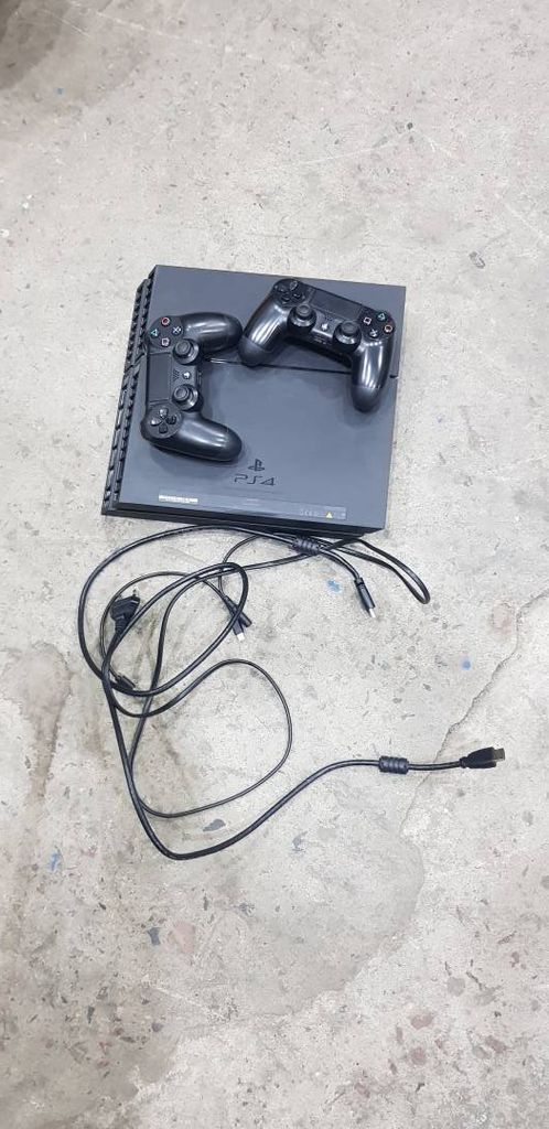 Sony ps 4 (cuh-1216a) 500gb