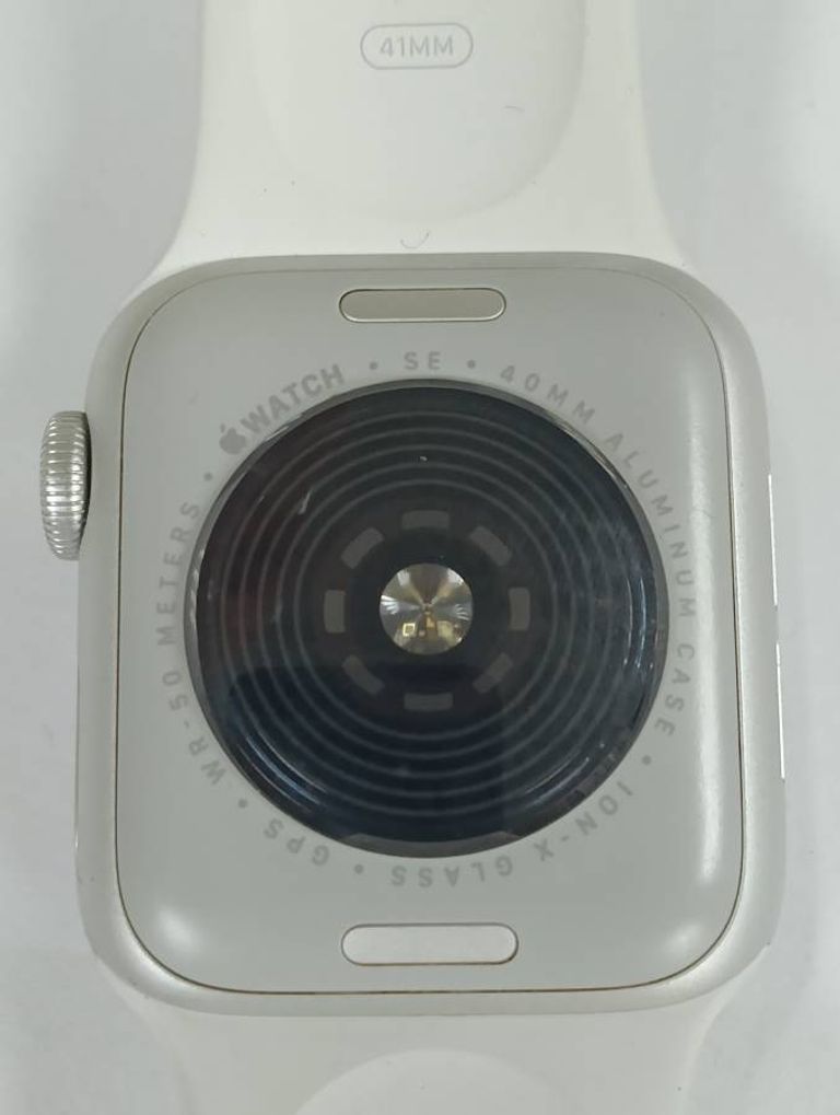 Apple watch se 2 gps 40mm aluminum case with sport