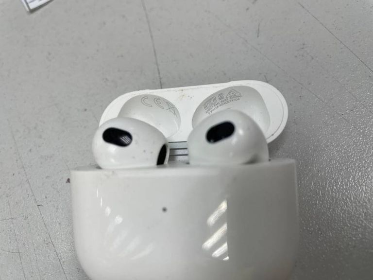 Apple airpods 3rd generation