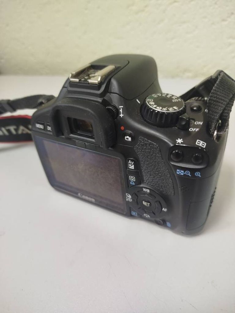 Canon eos 550d body