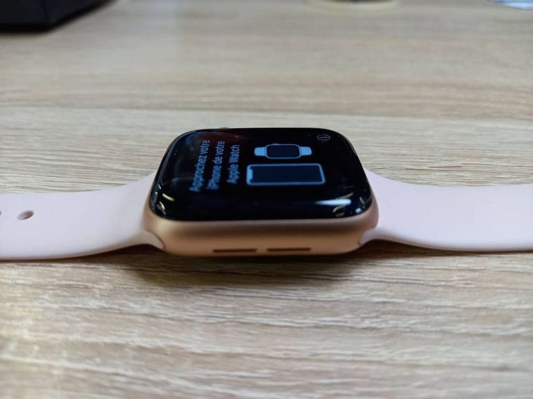 Apple watch series 5 44mm aluminum case