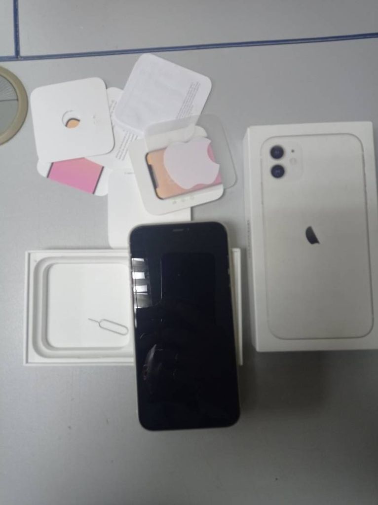 Apple iphone 11 128gb Код:01-200450823. Изображение 10