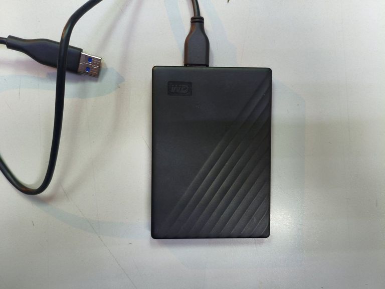 WD My Passport 1 TB Blue (WDBYNN0010BBL)