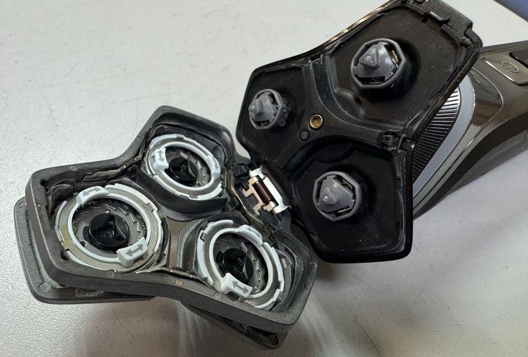 Дешево Philips Shaver Series 9000 S9987/55 з ломбарду