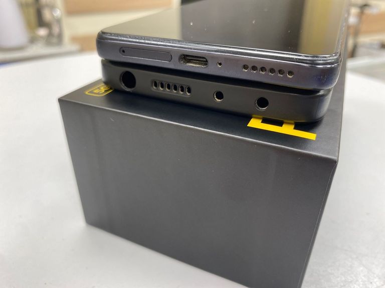 Poco x4 pro 5g 8/256gb Код:01-200601686. Зображення 6