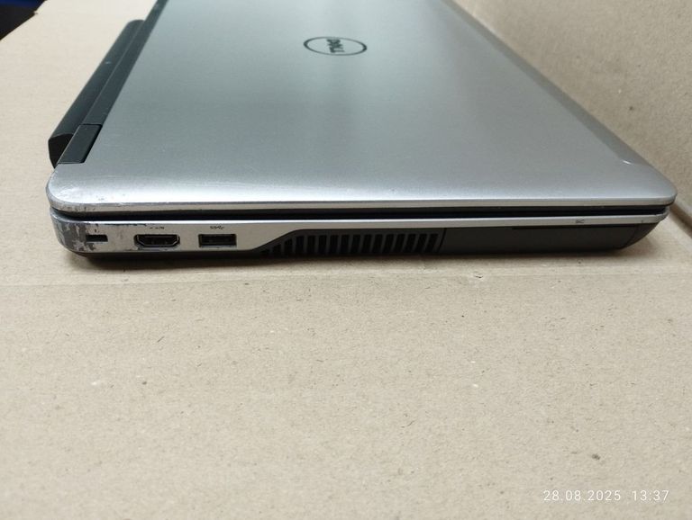 Dell 13/core i5 4310m ddr3/8gb ddr3/hdd *відсутній/ssd 250 gb/*інтегрована Код:01-200607806. Изображение 6