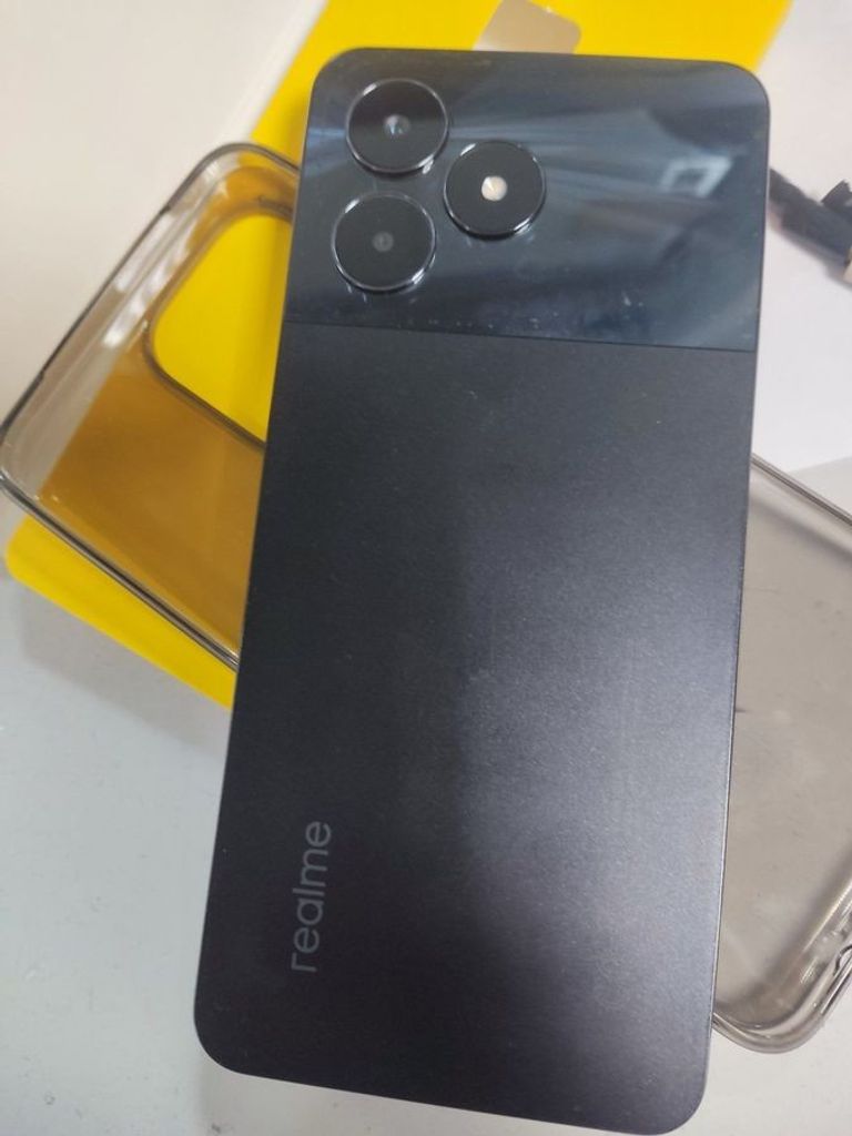 Оголошення Realme c51 4/128gb rmx3830 Б/У