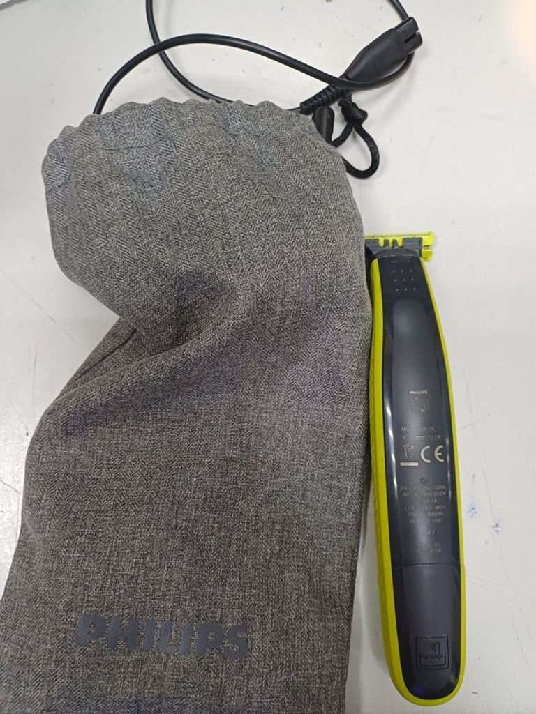 Дешево Philips oneblade qp2821 з ломбарду