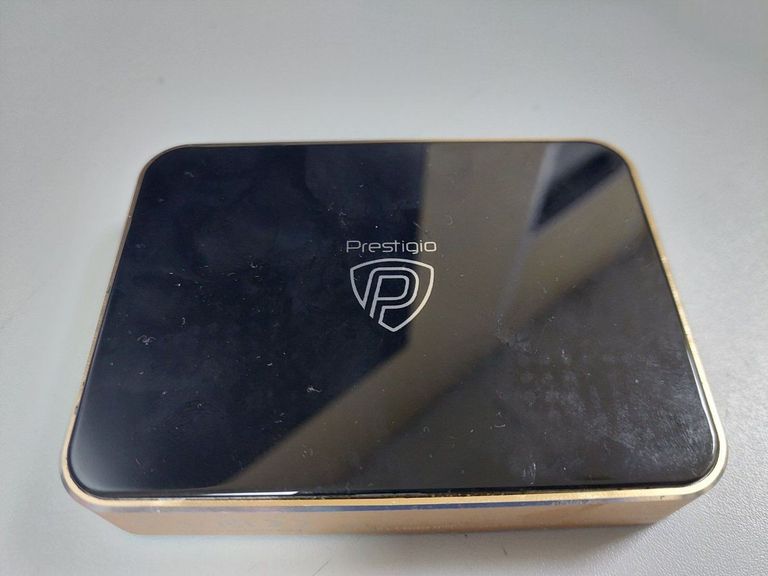 Купити Prestigio graphene pd watch edition 10000mah ppb112g Б/У