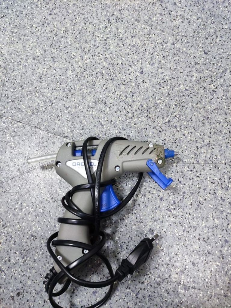 Оголошення Dremel 930 Б/У