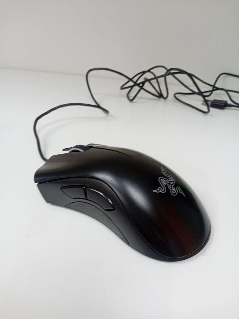 Дешево Razer deathadder essential rz01-03850100 з ломбарду
