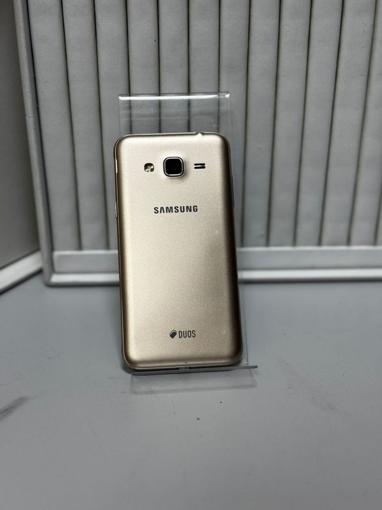 Дешиво Samsung j320h galaxy j3 duos 2016 с ломбарда