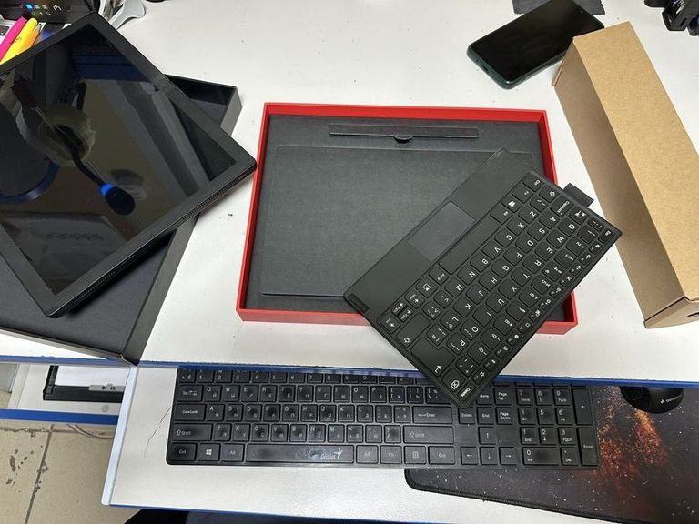 Lenovo thinkpad x1 fold gen 1/екр 13"3/i5-l16g7 1.4ghz/ ram 8 gb/ssd 512 gb/intel uhd graphics Код:01-200808404. Изображение 5