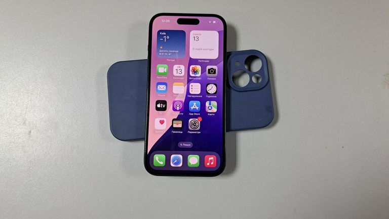 Купить Apple iPhone 15 128GB Green Б/У