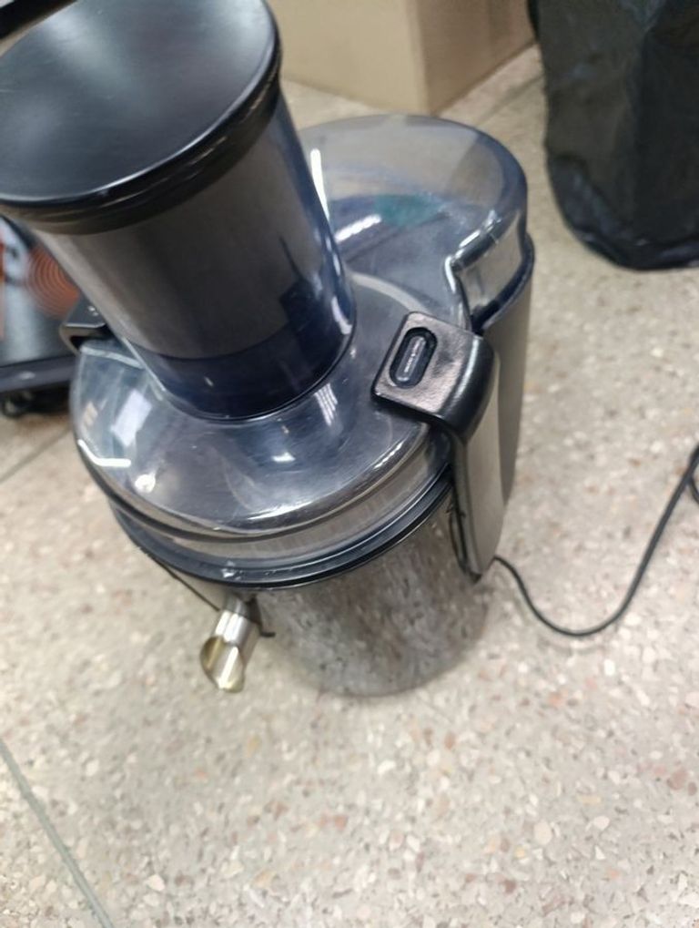 Купити Philips hr 1858 Б/У