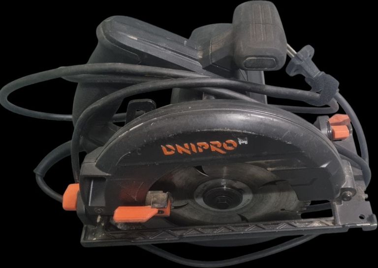 Купити Dnipro-M cs-185lx Б/У