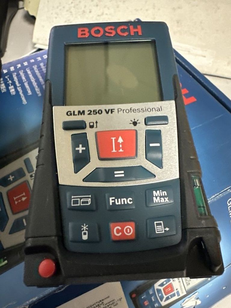Оголошення Bosch glm 250 vf Б/У
