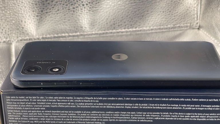 Motorola moto e13 8/128gb xt2345-3 Код:01-200838235. Зображення 7