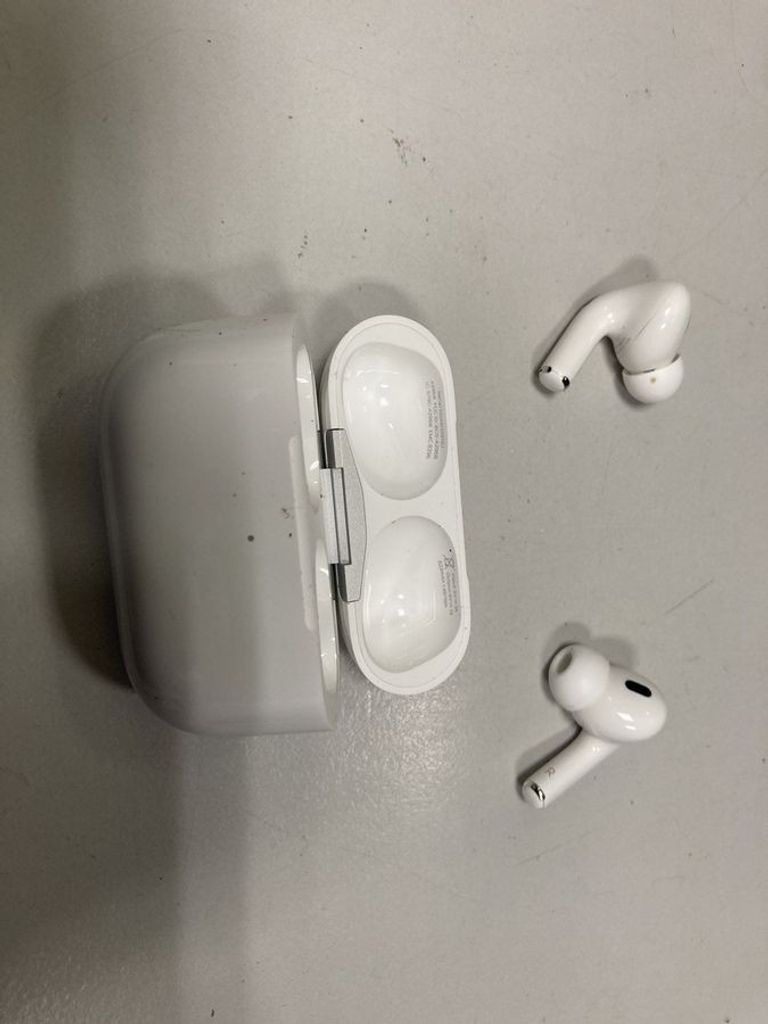 Объявление Apple airpods pro 2nd generation with magsafe charging case usb-c Б/У