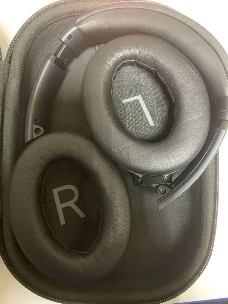 Оголошення Bose quietcomfort headphones Б/У