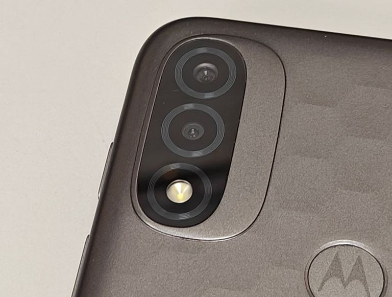 Motorola e20 2/32gb Код:01-200851736. Зображення 6