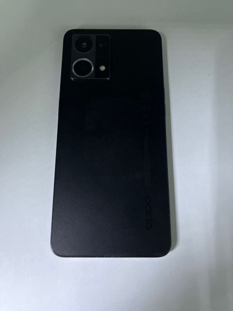 Купити Oppo reno7 8/128gb Б/У