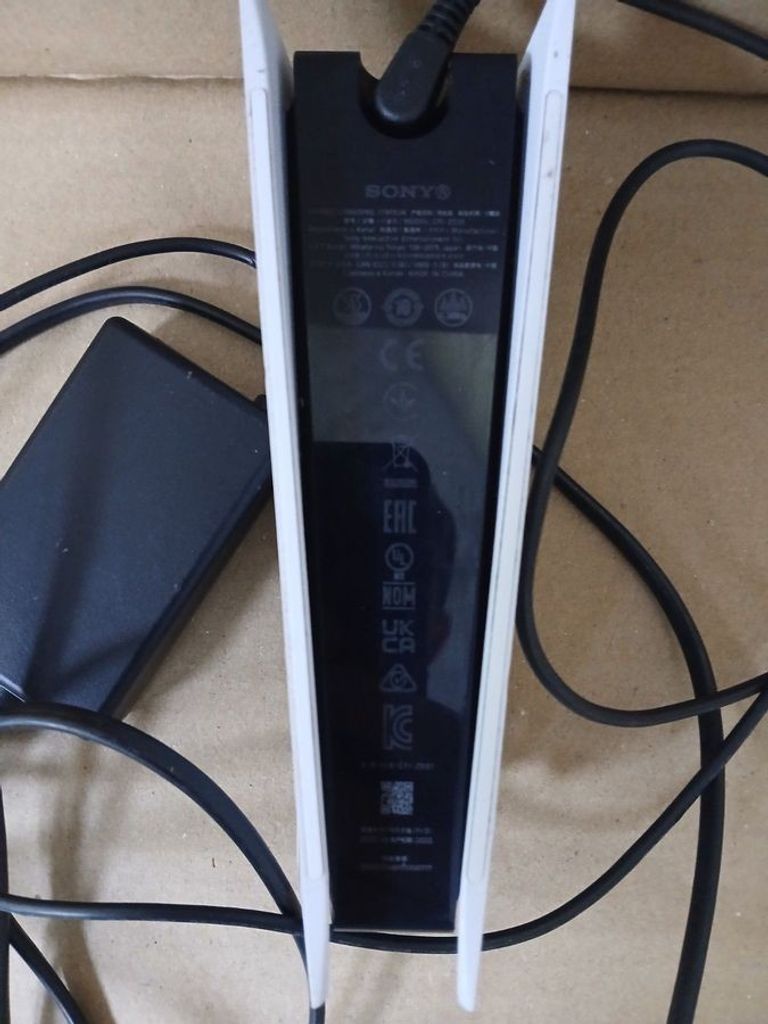 Sony PlayStation 5 Digital Edition 825GB Код:01-200858991. Зображення 6