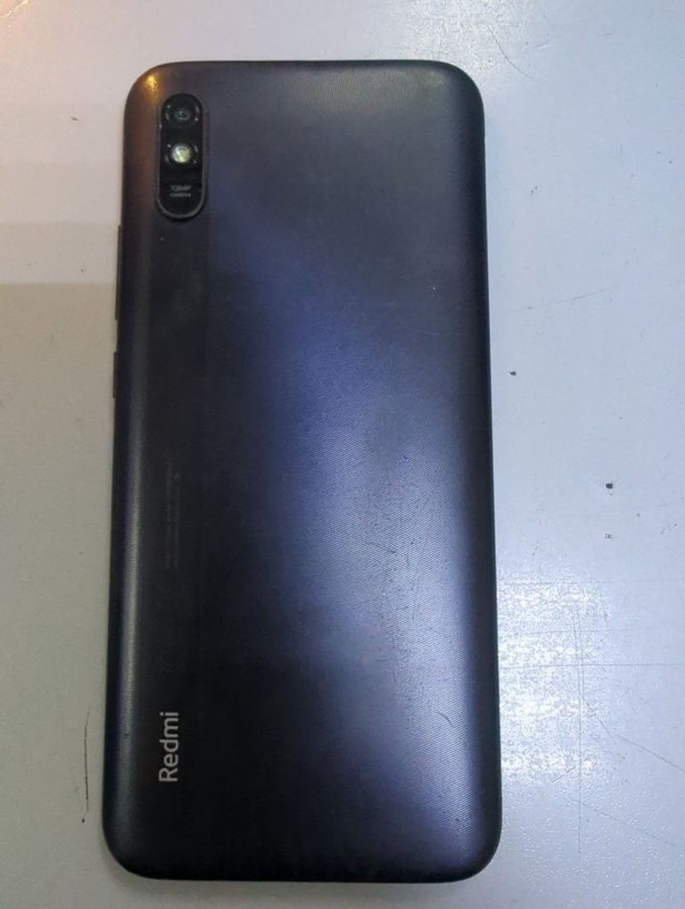 Дешиво Xiaomi redmi 9a 2/32gb с ломбарда