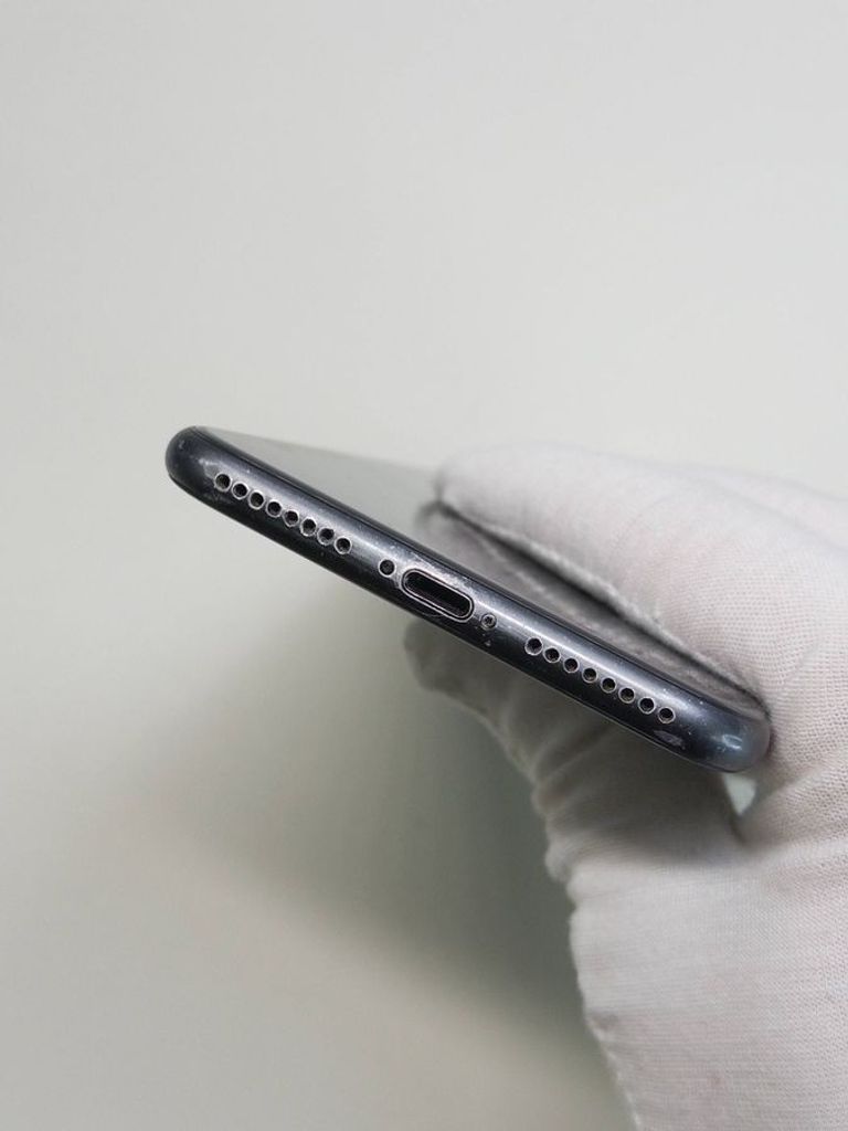 Apple iphone 8 plus 256gb Код:01-200872071. Зображення 14