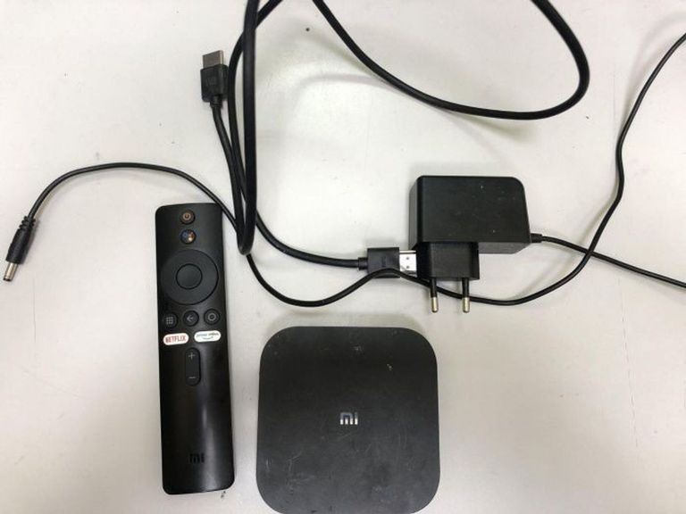 Оголошення Xiaomi mi tv box s mdz-22-ab Б/У