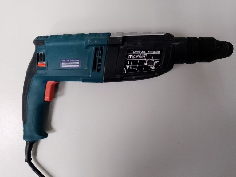 Дешиво Зенит зпп-1250 dfr профи с ломбарда