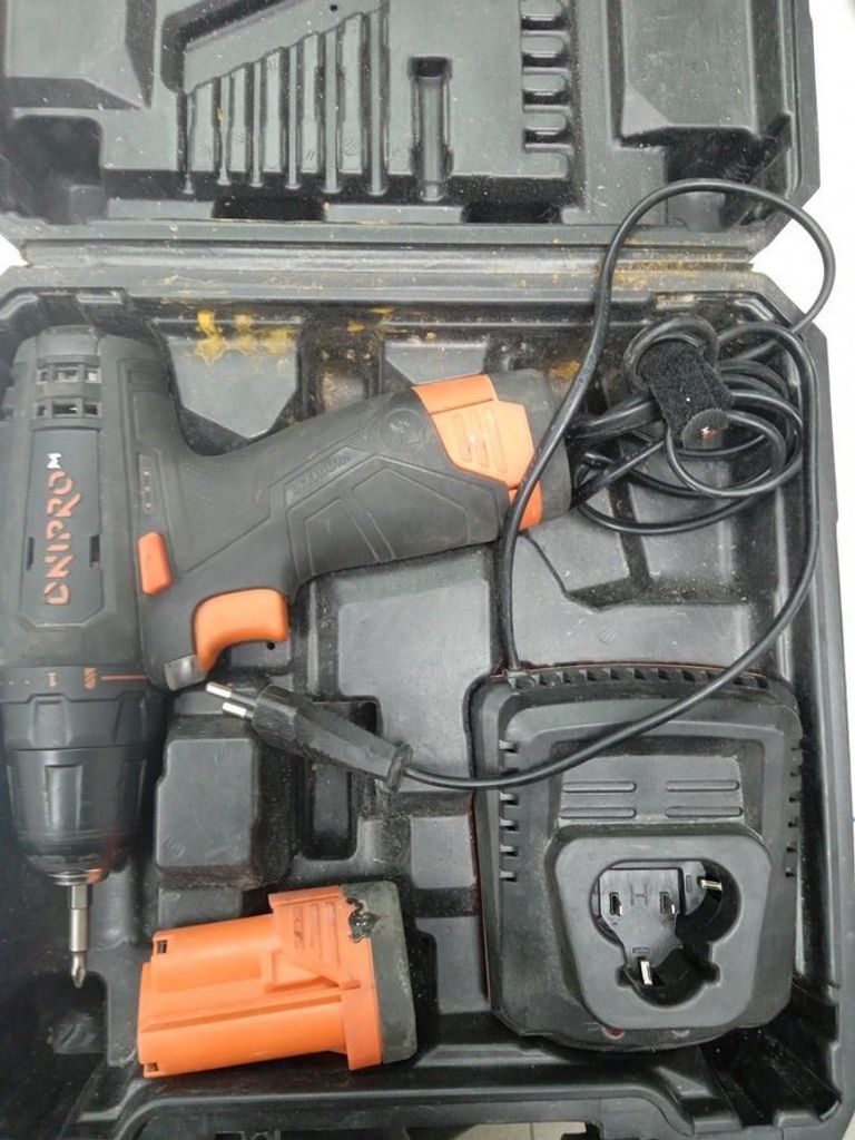 Дешево Dnipro-M cd-12cx compact з ломбарду