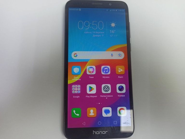 Купити Huawei honor 7a 2/16gb Б/У