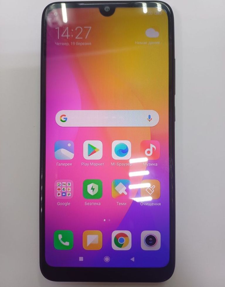 Купити Xiaomi Redmi 7 3/32GB Black Б/У
