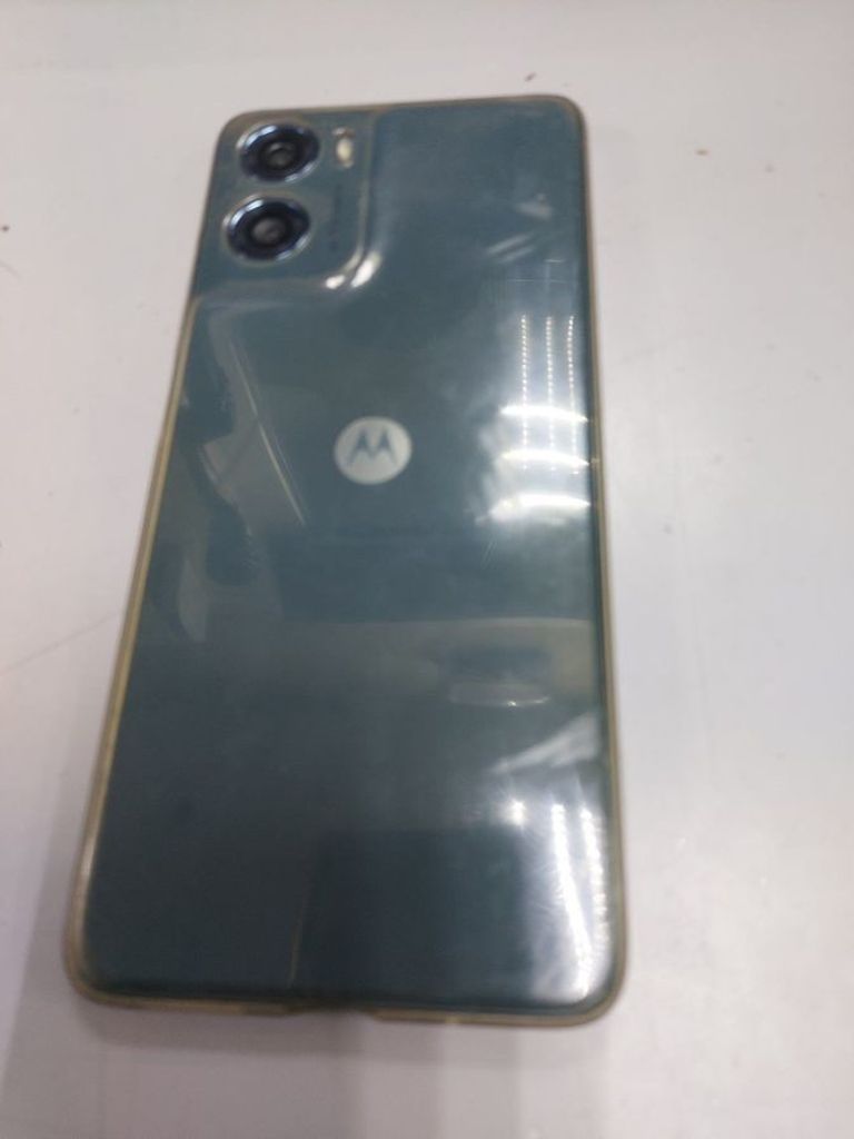 Оголошення Motorola moto g06 power 4/256gb Б/У