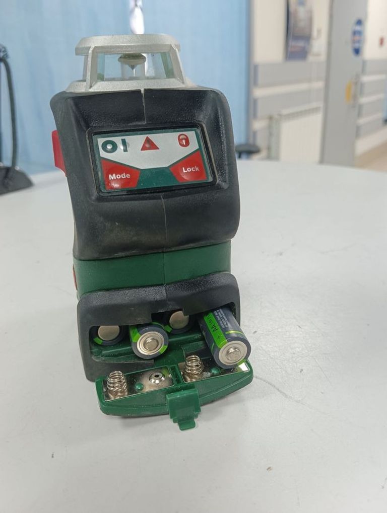 Оголошення Bosch pll 360 Б/У