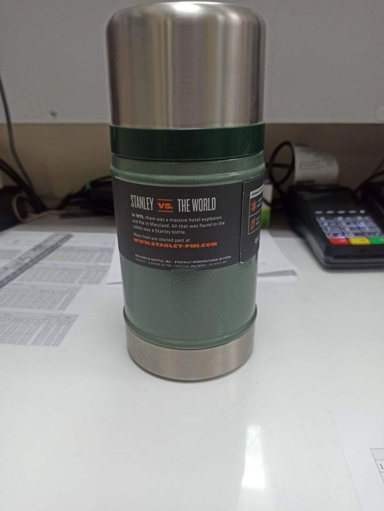 Дешево Stanley Термос пищевой Classic Legendary Hammertone Green 0,7 л... з ломбарду