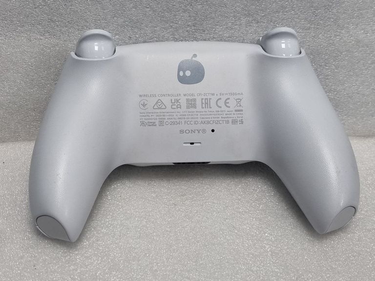 Оголошення Sony DualSense Black Б/У