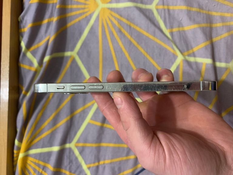 Оголошення Apple iPhone 12 Pro Max 128GB Silver (MGD83) Б/У