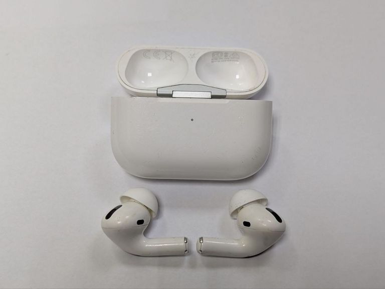 Купити Apple AirPods Pro (MWP22) Б/У