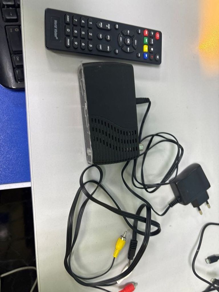 Дешево World vision T644M3 FM з ломбарду