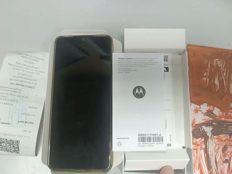 Дешиво Motorola moto g06 4g 4/256gb с ломбарда