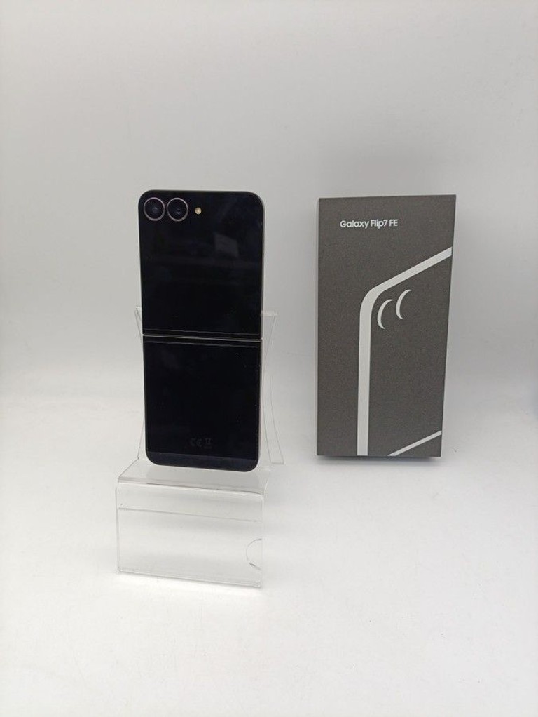 Объявление Samsung galaxy flip7 fe 8/128gb Б/У
