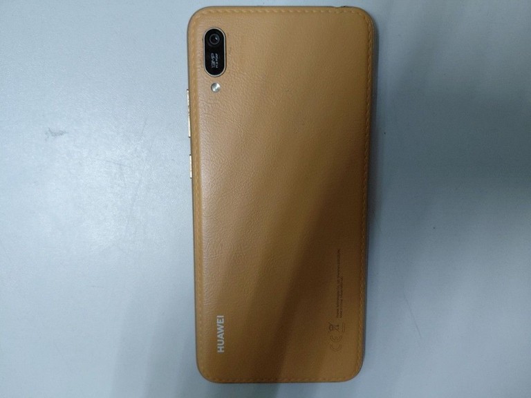 Оголошення Huawei y6 2019 2/32gb Б/У