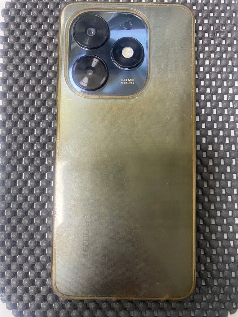 Розпродаж Tecno spark 20c bg7n 4/128gb, продавець Техноскарб