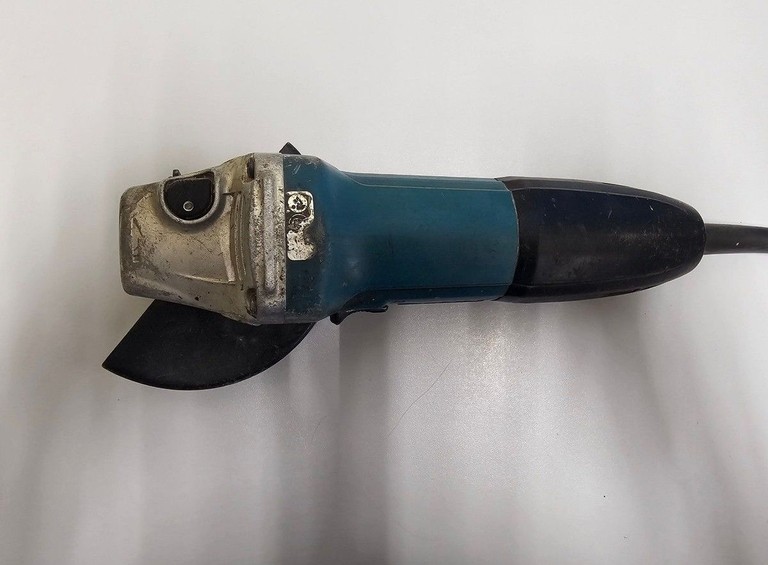 Дешево Makita GA5030 з ломбарду