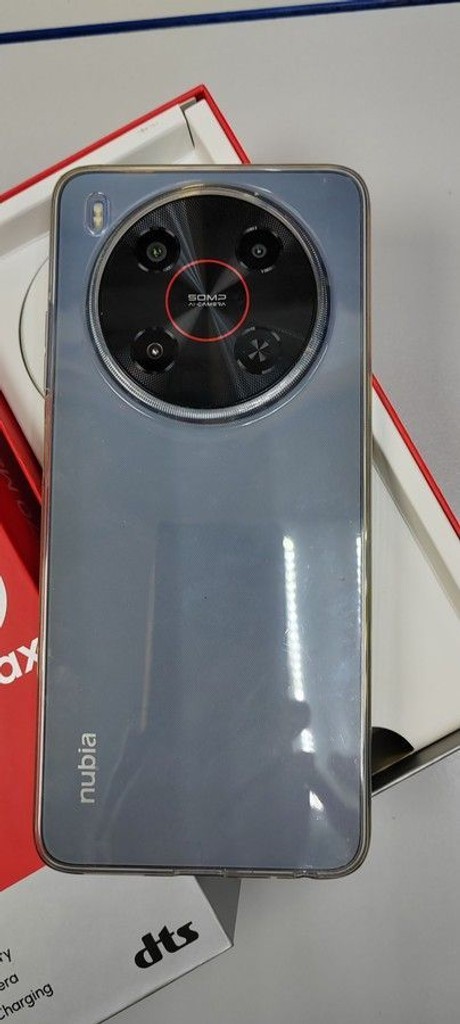 Zte Nubia V70 Max 6/128GB Gray Код:01-200999358. Зображення 6