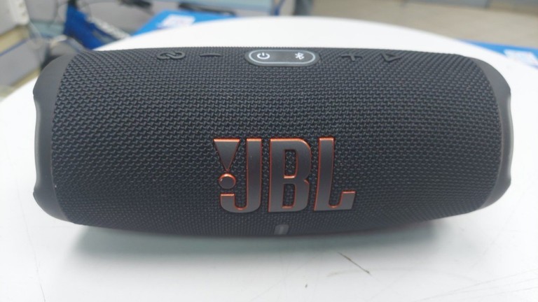 Купити Jbl charge 5 Б/У