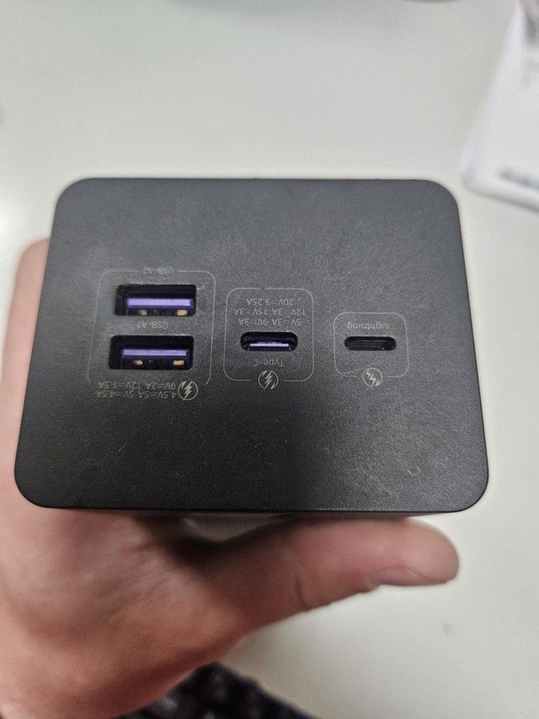 Купити Romoss PEA40 Pro 65W 40000mAh Black Б/У