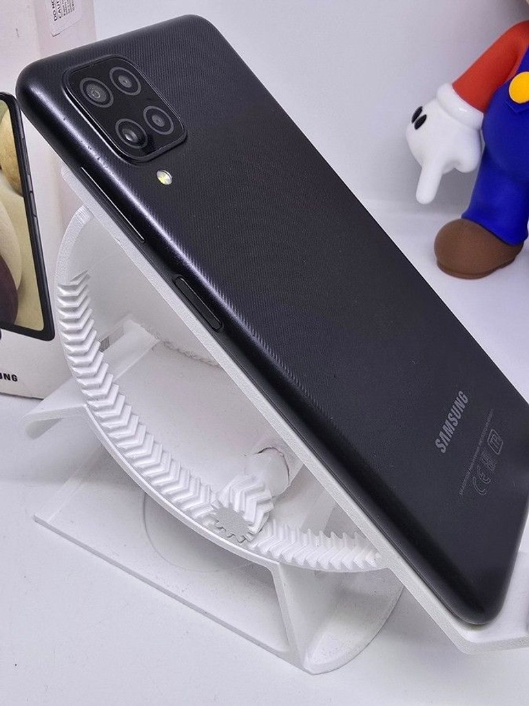 Дешево Samsung galaxy a12 sm-a127f 3/32gb з ломбарду